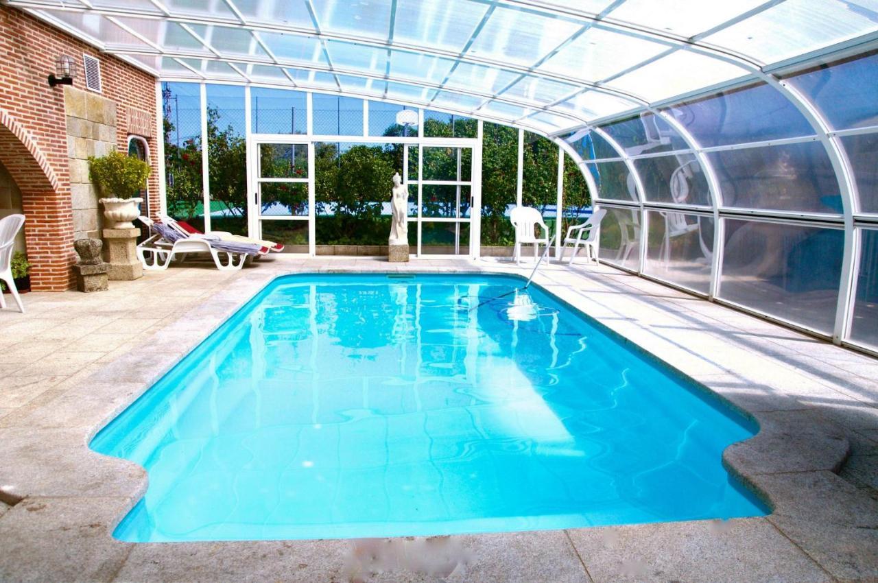 Apartamentos Individuales Con Piscina Галапагар Екстериор снимка